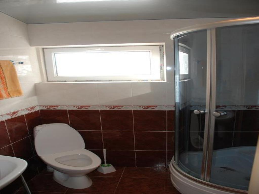Dodo Japaridze Guesthouse Местія Номер фото