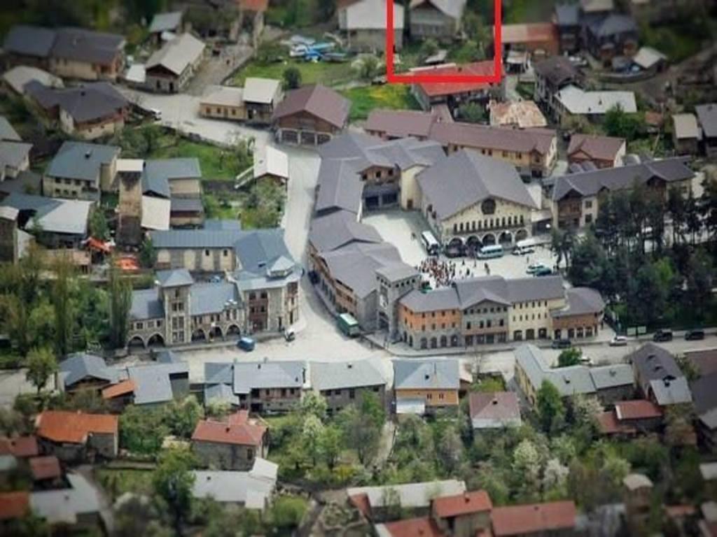 Dodo Japaridze Guesthouse Местія Номер фото